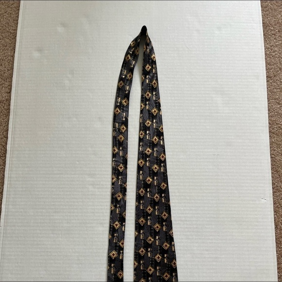 Robert Talbott Nordstrom tie - Picture 5 of 5